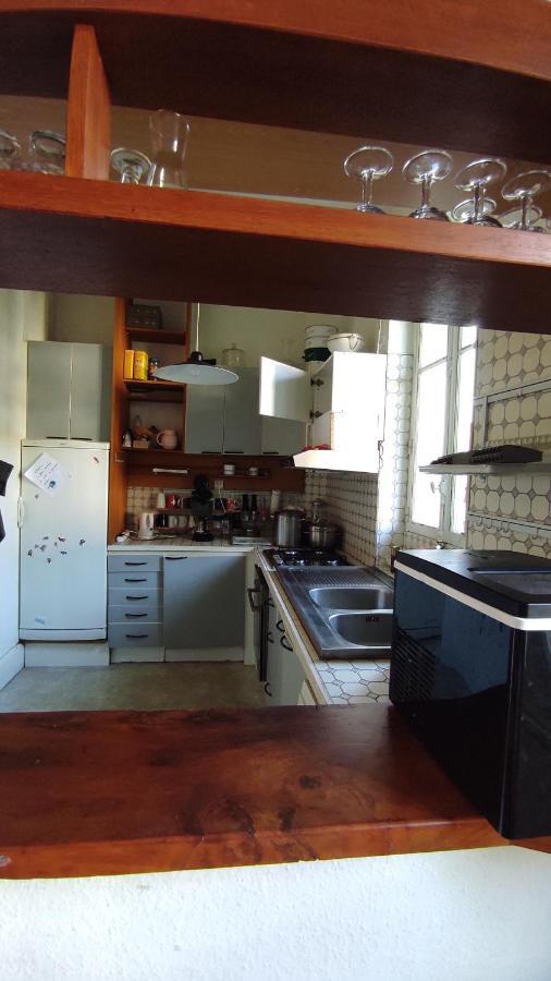 Grande Maison Ancienne Simple Et Spacieuse. Виши Экстерьер фото
