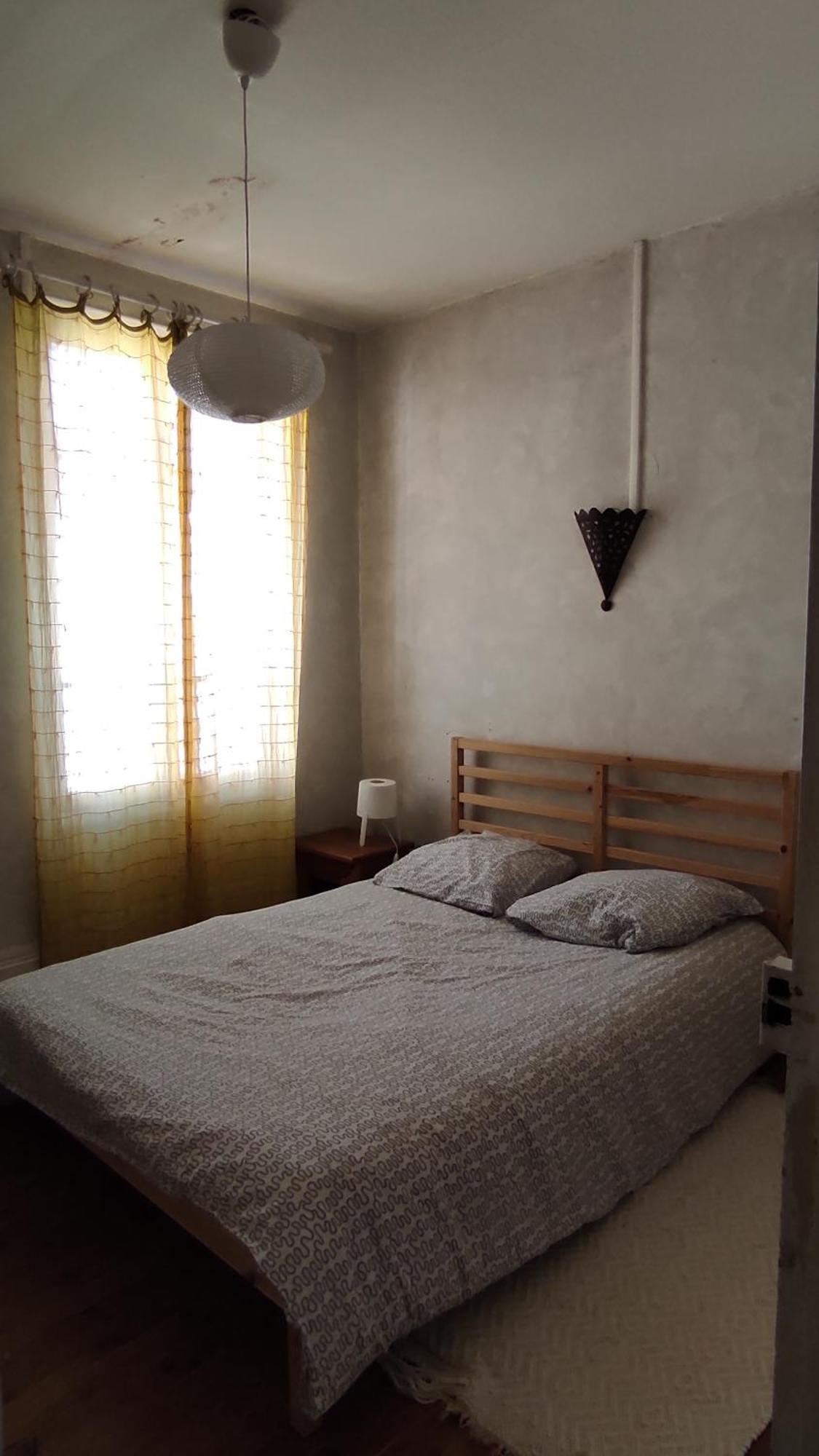 Grande Maison Ancienne Simple Et Spacieuse. Виши Экстерьер фото